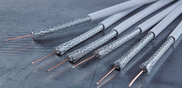 Kabel- und Steckverbinder bei Georg Wagner GmbH & Co. in Lohr/Main