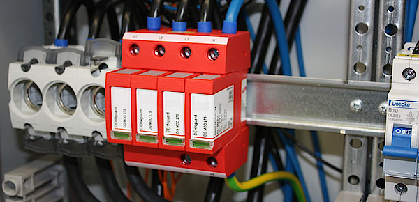 Über­spannungs­schutz bei Georg Wagner GmbH & Co. in Lohr/Main